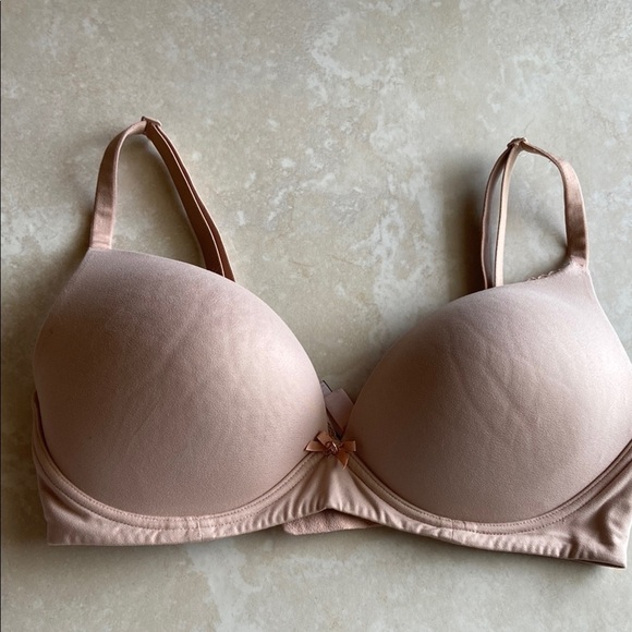 Victoria’s Secret No Wire Cross Tan Bra size 34D gentle use - Picture 1 of 4